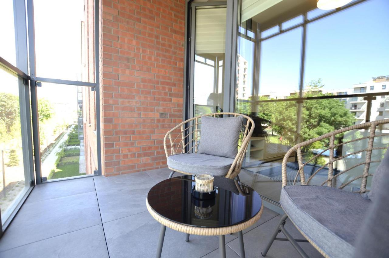 Green Estate Old Town Apartment, Private Parking, Balcony Gdansk Exterior photo